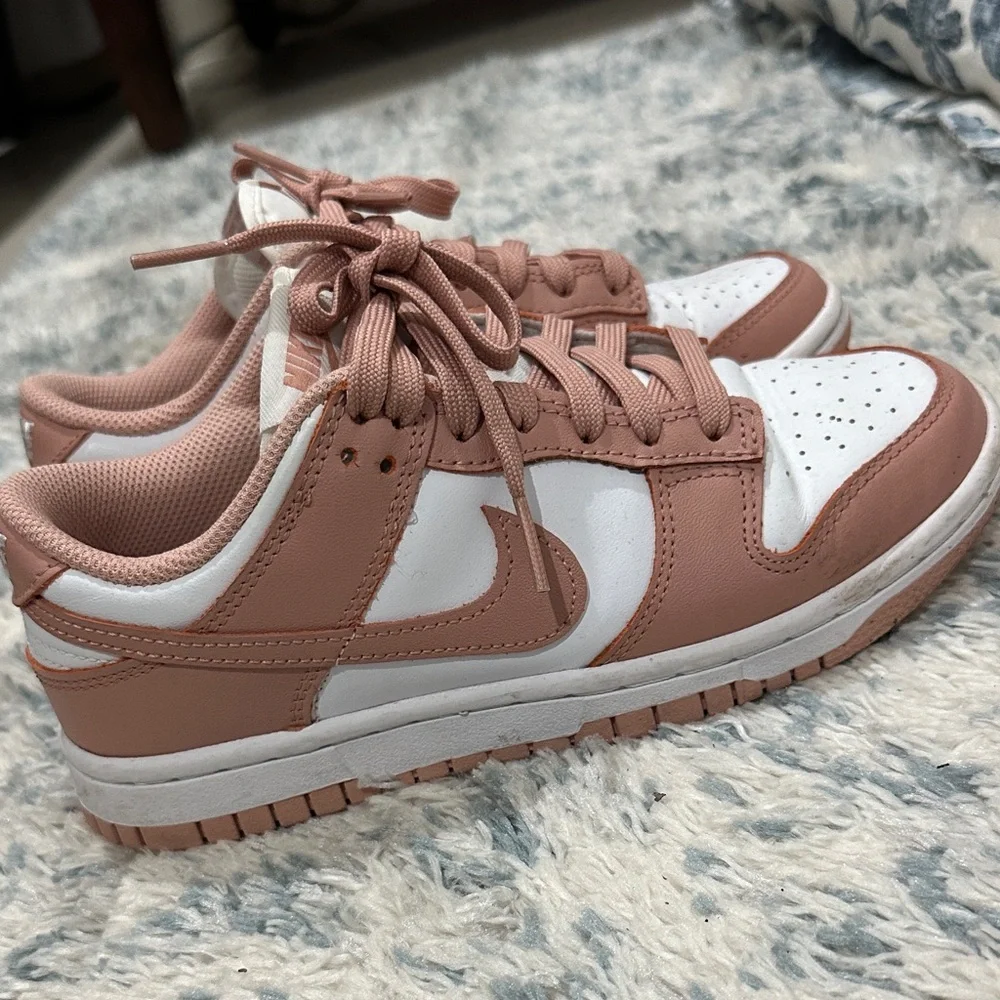 Nike Women's Low-Top Sneakers in Dusty Rose and White - Picture 1 of 6